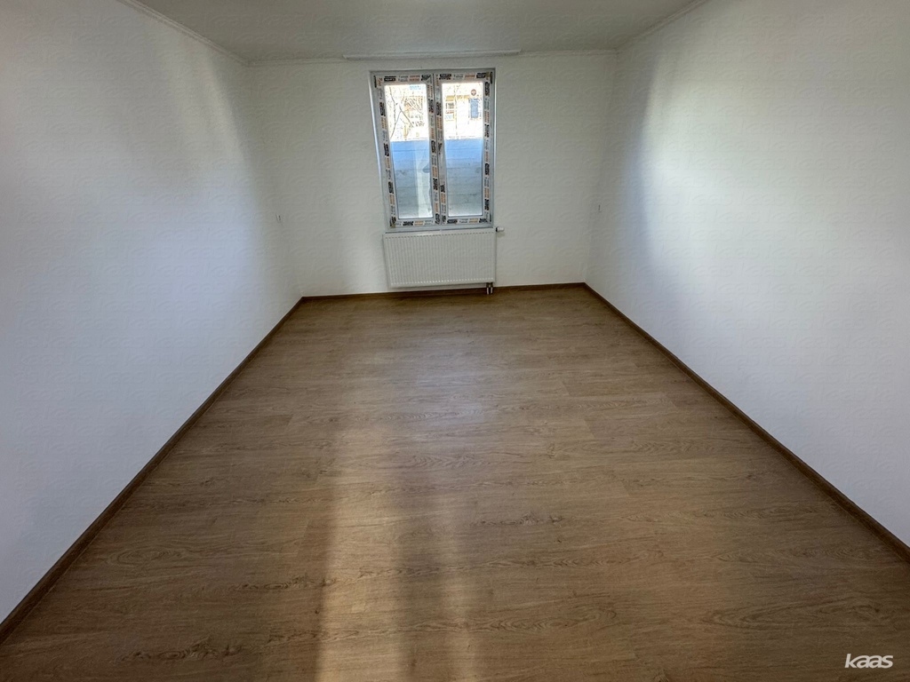 Felújított családi ház Tápén - 3