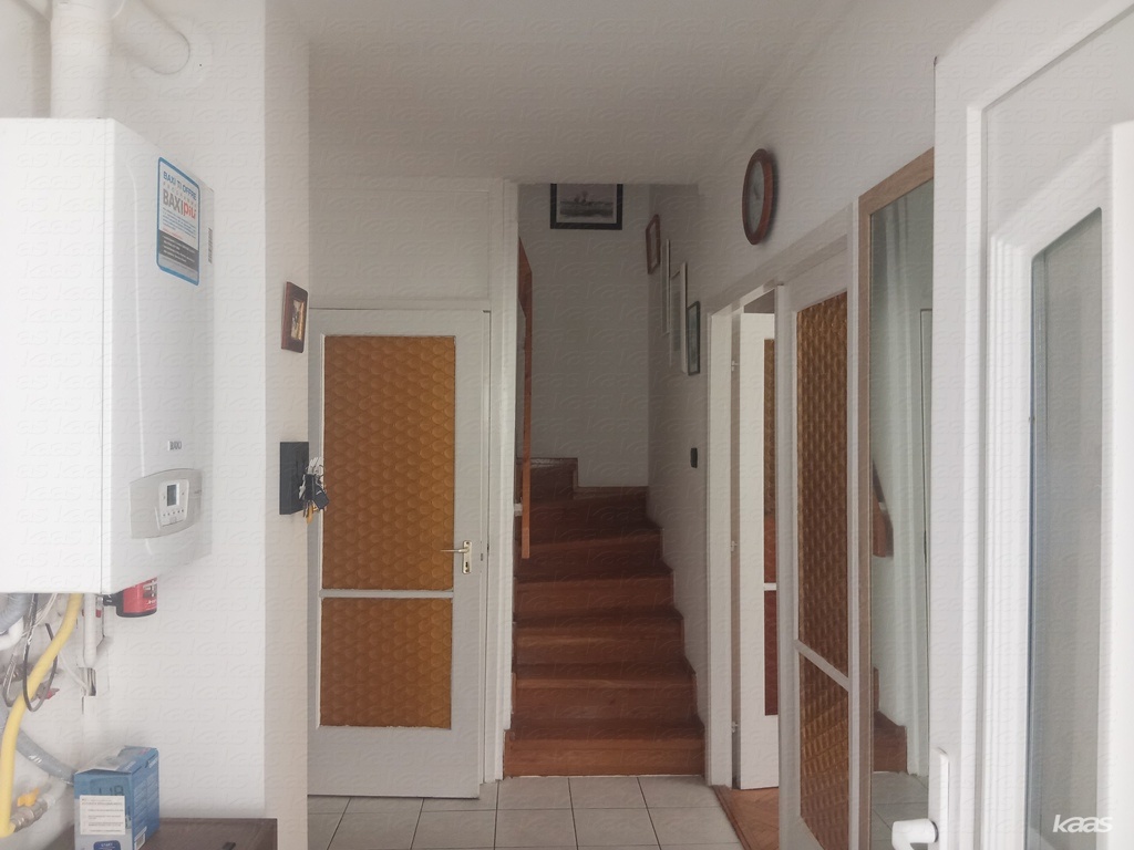 Sorház, Családi ház - 6